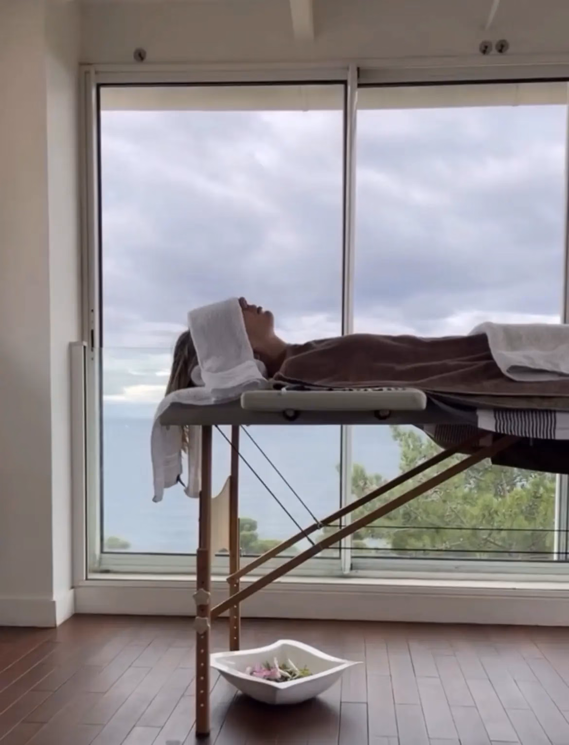 Massage cinq continents 75002